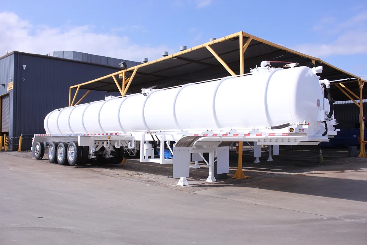 193 BBL Vacuum Trailer 4-Axle